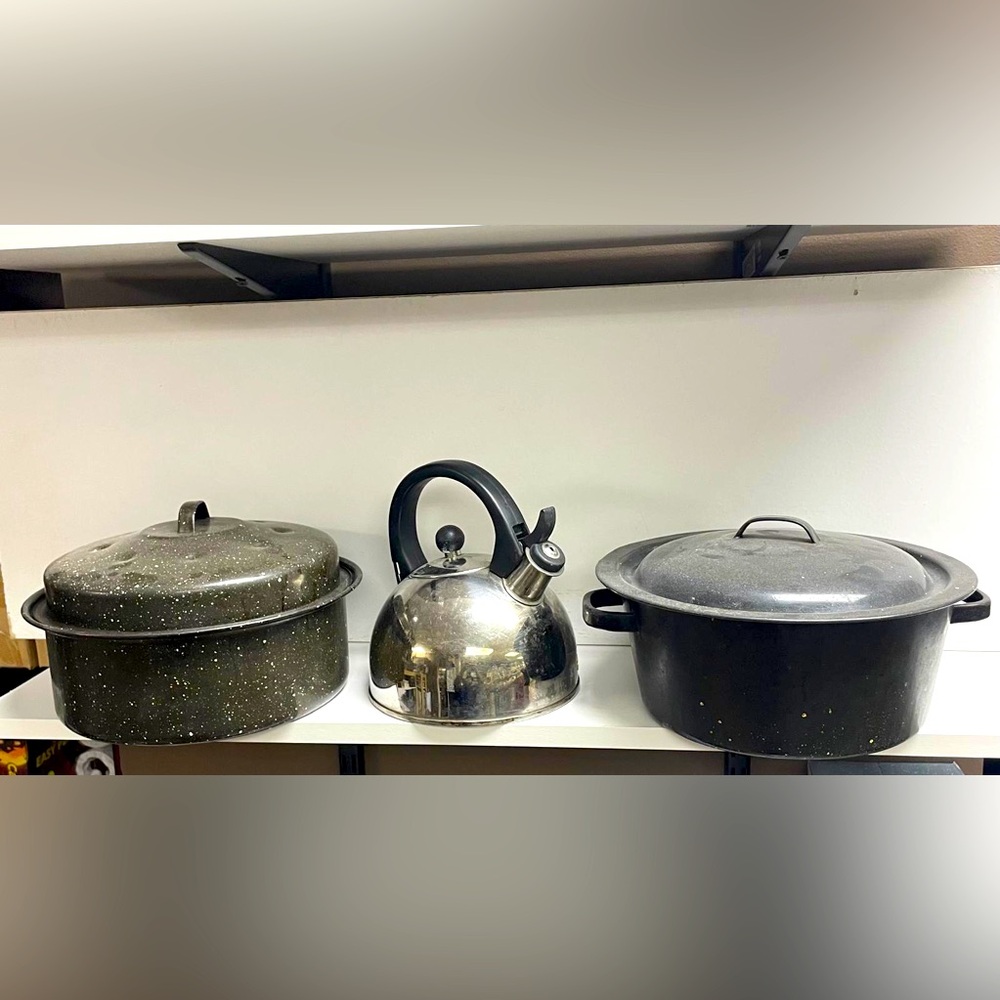 Enamel Cookware Set with Kettle - Black Used